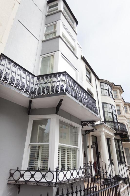 Beachpad Escape B&B Brighton Bagian luar foto